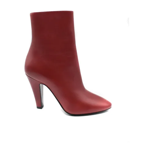 Saint Laurent Boots | Sale up to -45% | Stylight
